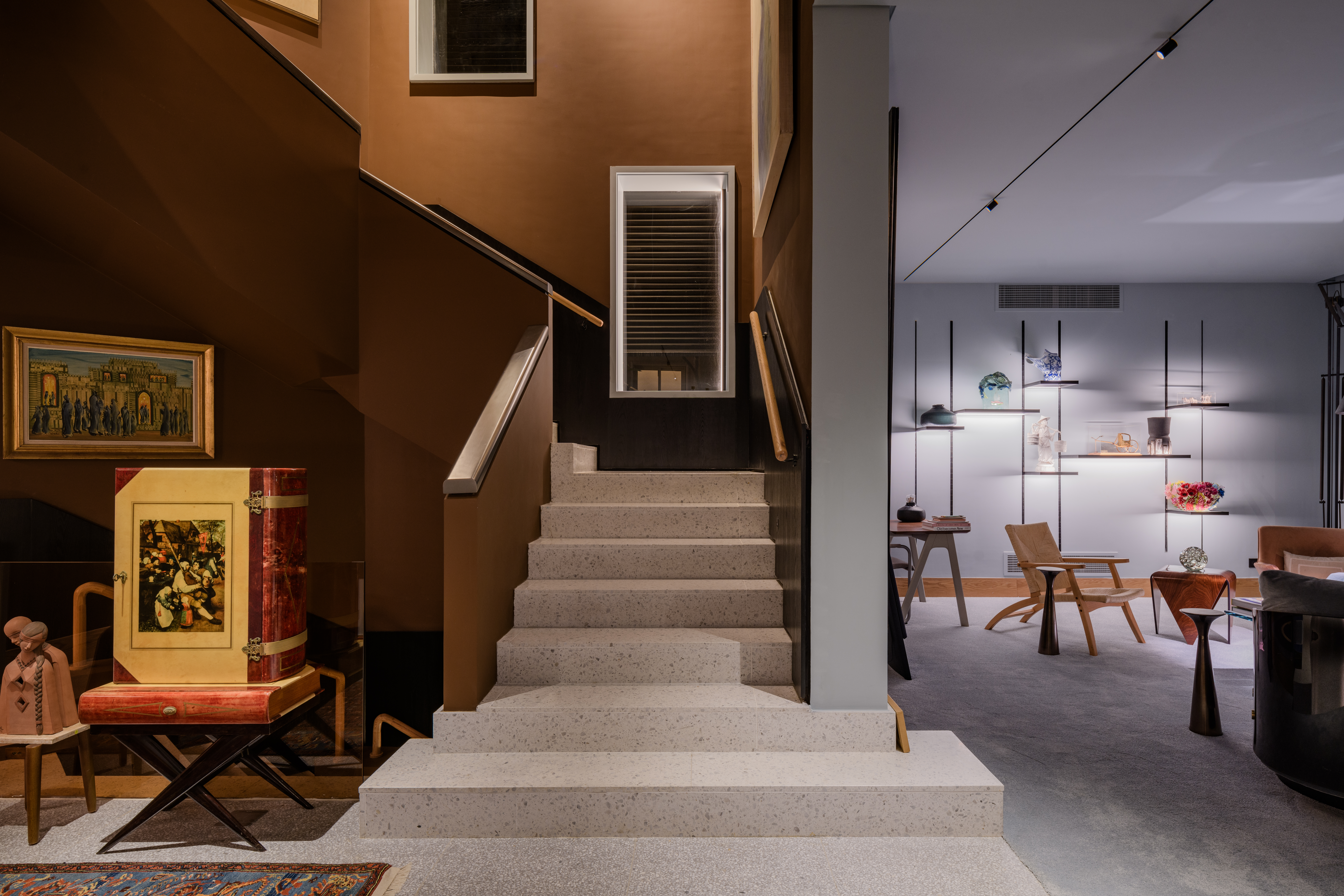 V111 - S.S Residence